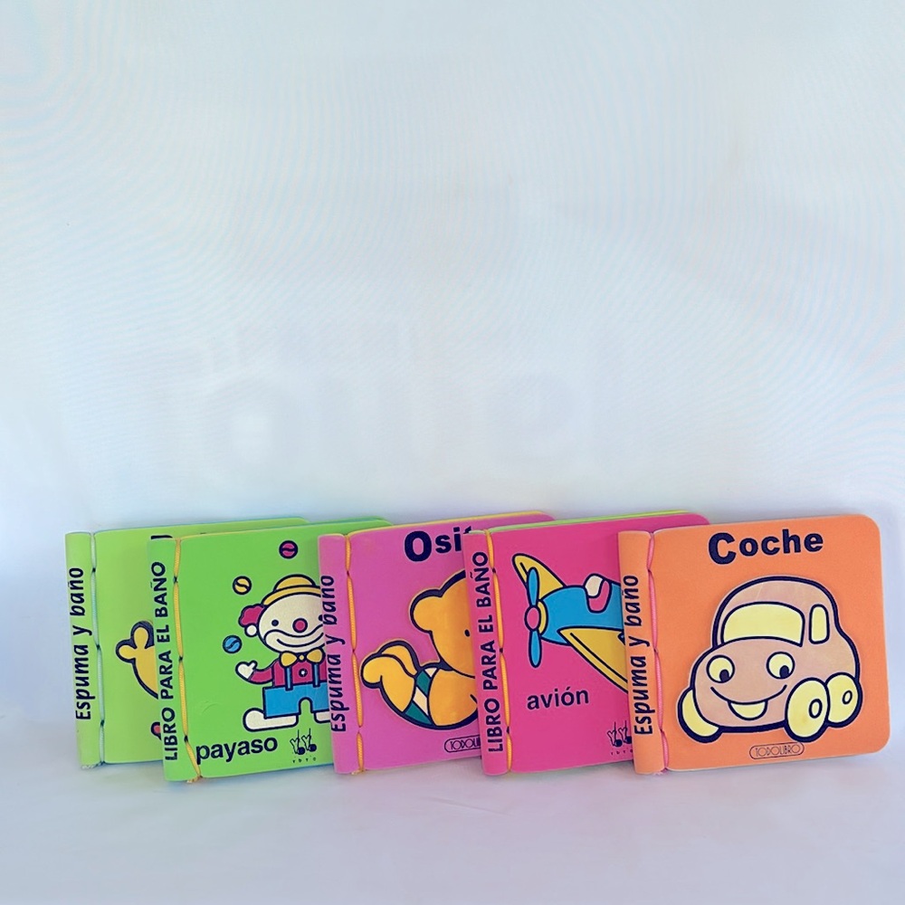 VINTAGE 2002 Waterproof Colorful Bath Books Set Of 5  for Kids SPANISH LANGUAGE - Picture 1 of 10